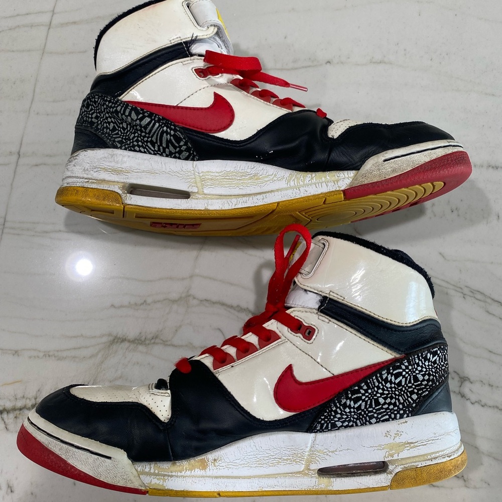 Jordan Nike Air Revolution High